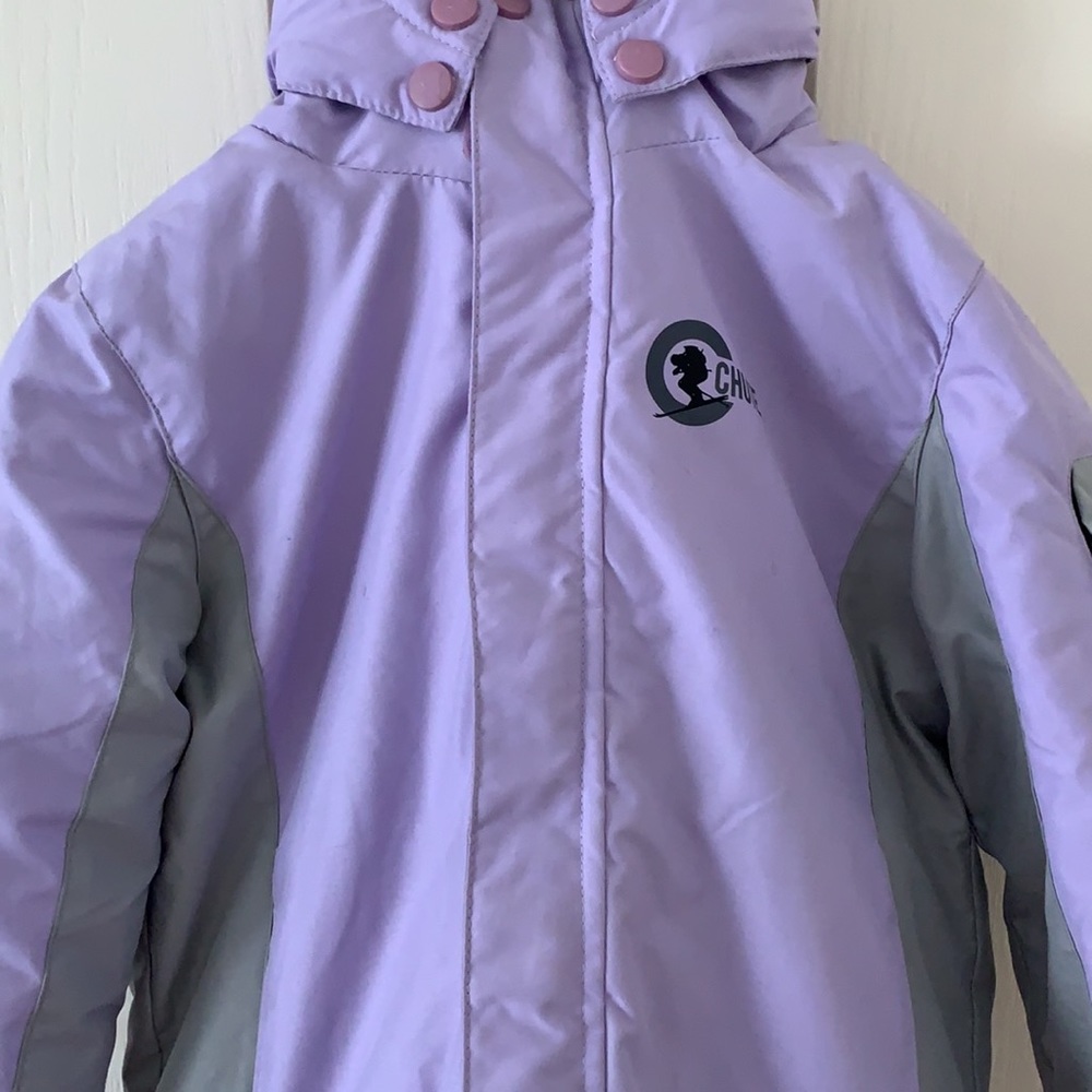 CHUTE | Purple hooded winter cosy snow jacket - Picture 5 of 9